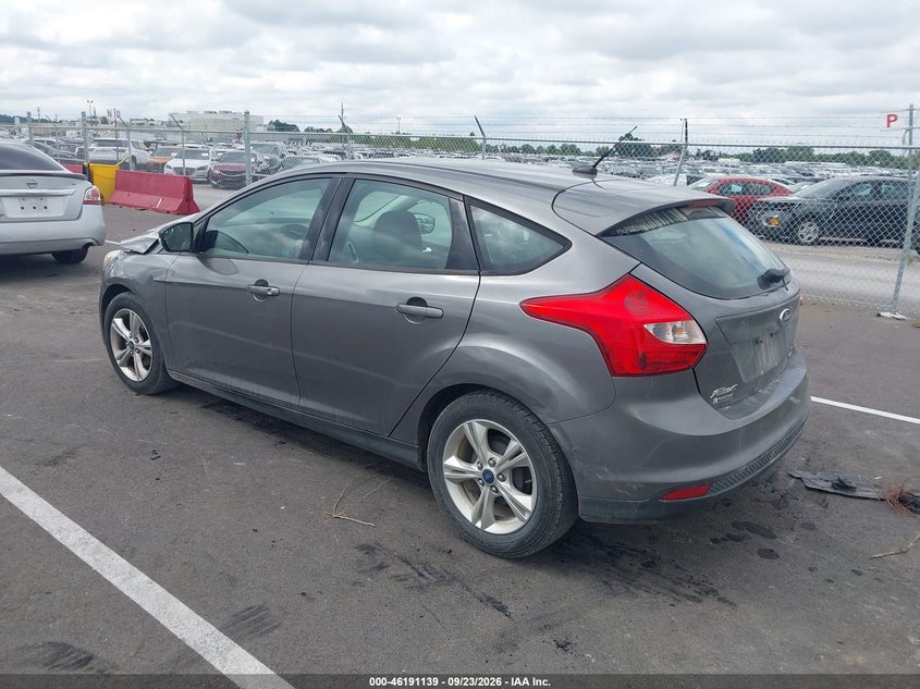Vin: 1fadp3k20dl370730, lot: 46691023, ford focus se 20133