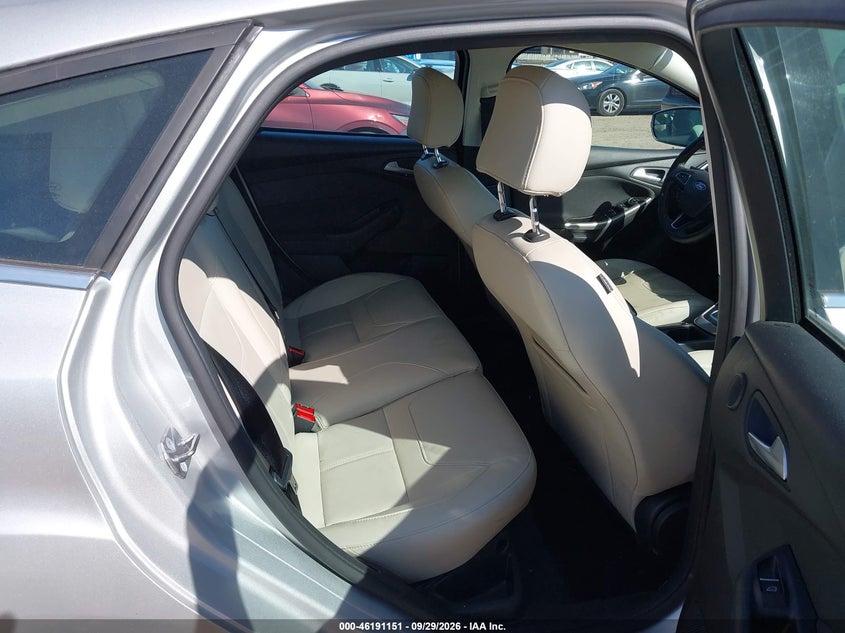 2018 FORD FOCUS TITANIUM · Photo 8