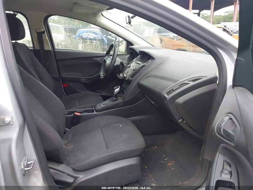 Vin: 1fadp3e24gl322390, lot: 46691082, ford focus s 2016 img_1