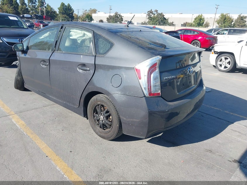 Vin: jtdkn3du3f0461386, lot: 46691088, toyota prius two 20153
