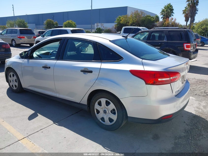 2016 FORD FOCUS S · Фото 3