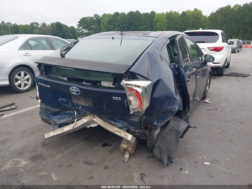 Vin: jtdkn3du3c1587950, lot: 46691123, toyota prius three 20124