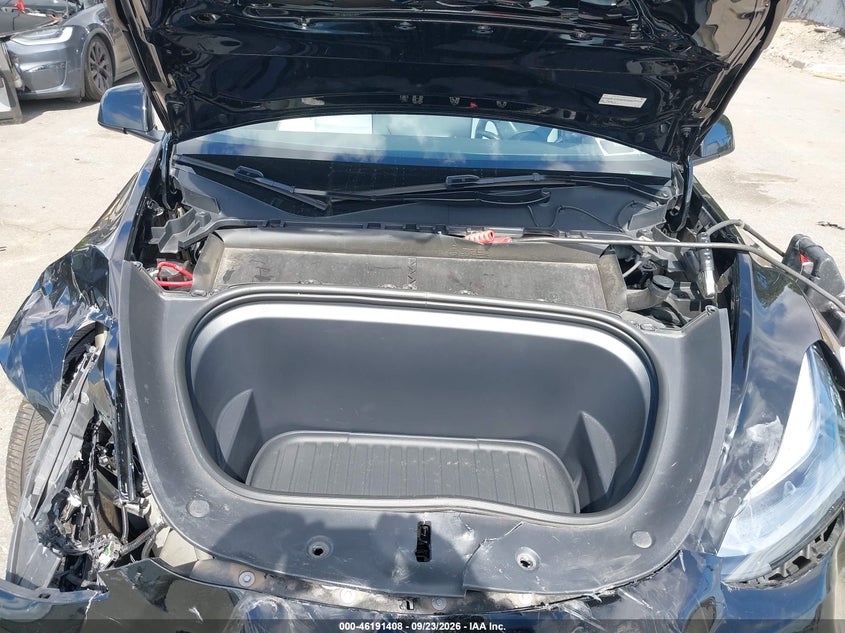 TESLA MODELO Y - zdjęcie 10