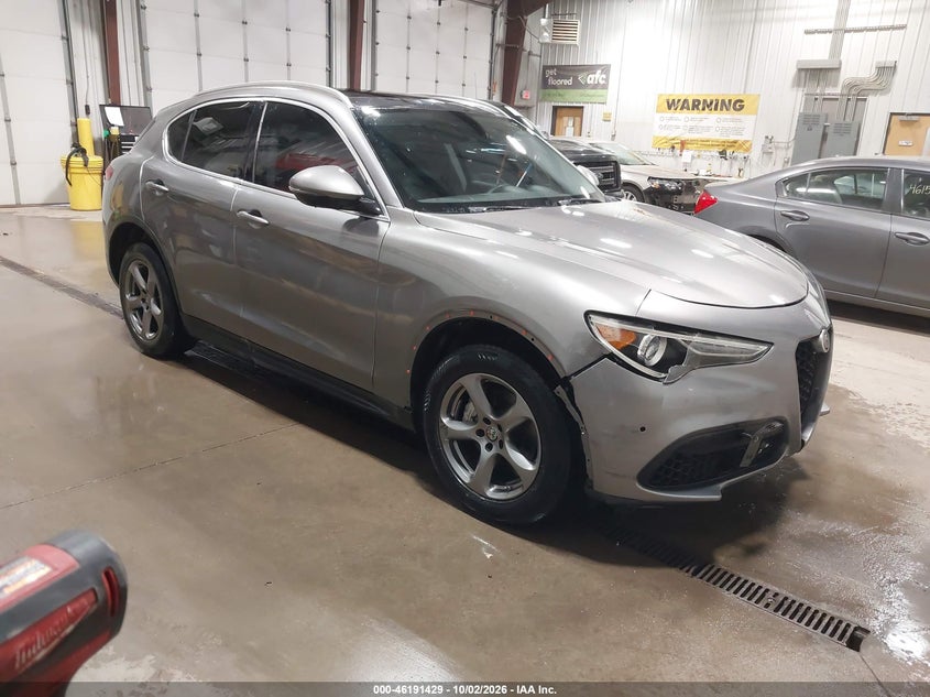 Vin: zasfakan6j7b77830, lot: 46691313, alfa romeo stelvio awd 20181