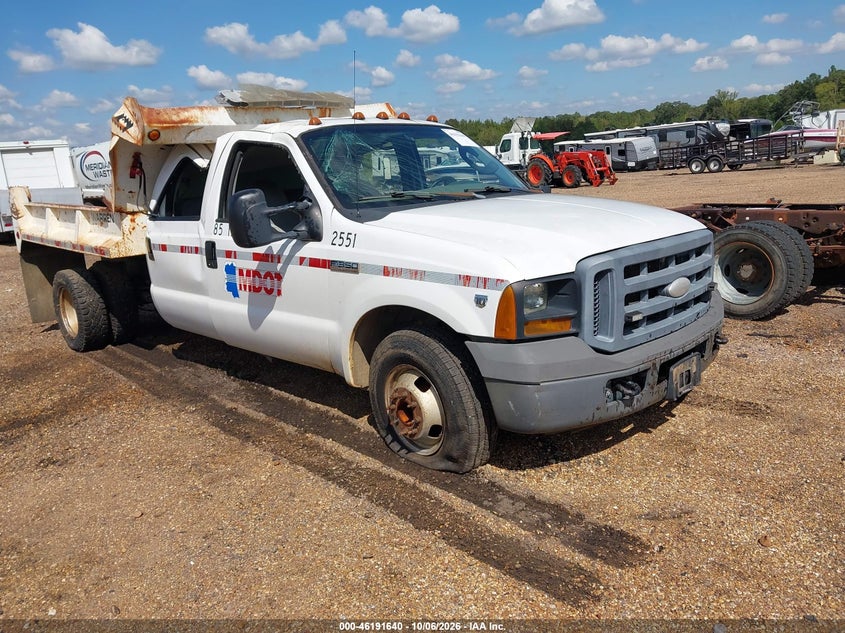 2006 FORD F-350 LARIAT/XL/XLT