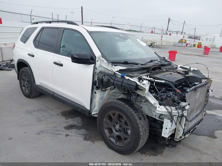 Vin: 5fnyg1h62rb016289, lot: 46691585, honda pilot trailsport 2024 img_1