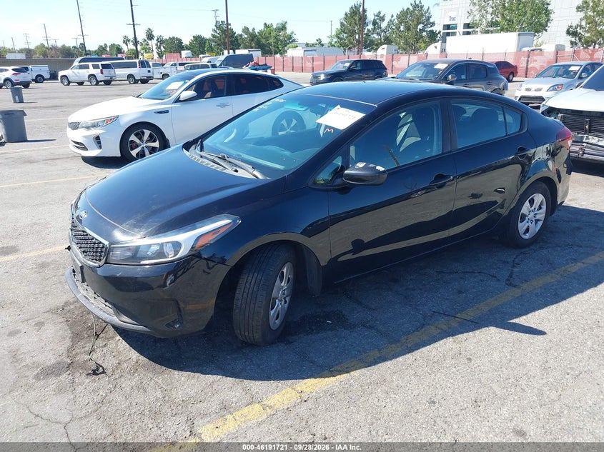 Vin: 3kpfk4a75je251662, lot: 46691605, kia forte lx 20182