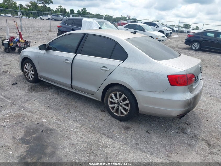 Фото 3 - VOLKSWAGEN JETTA