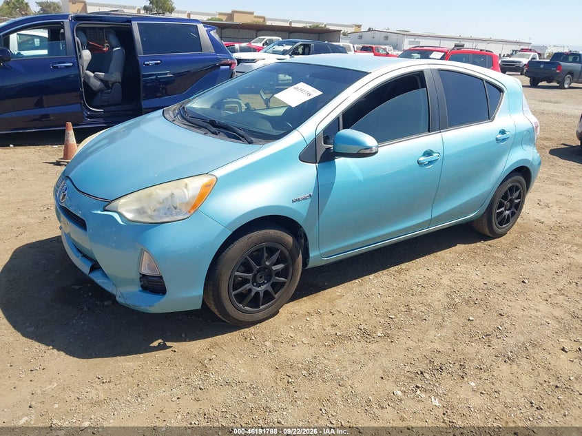 Vin: jtdkdtb35c1025657, lot: 46691672, toyota prius c two 20122