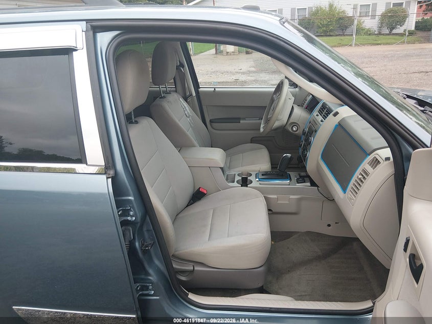 2011 FORD ESCAPE HYBRID auction photo 5