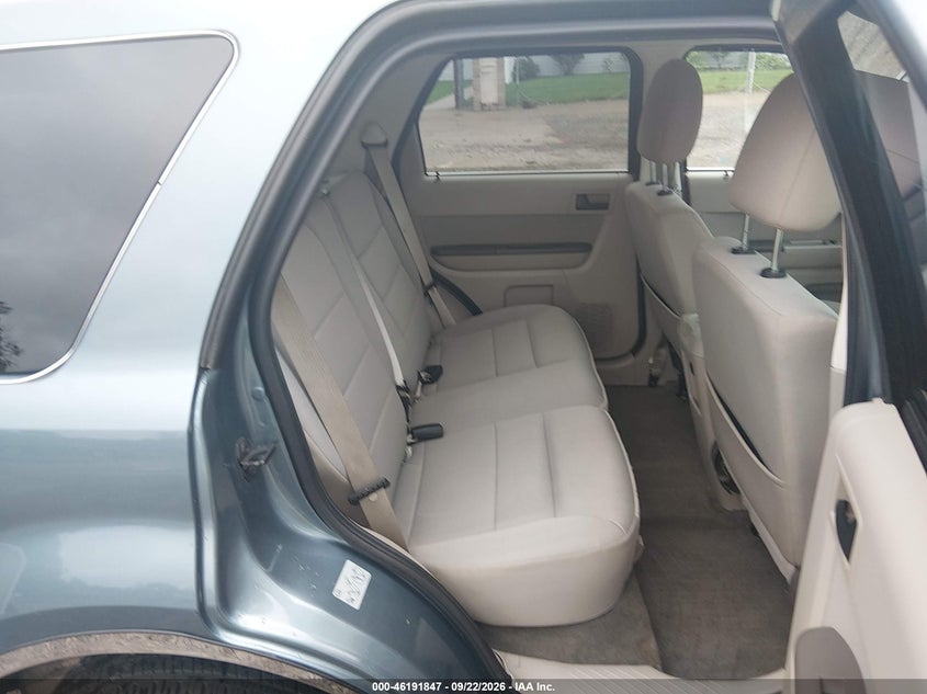 2011 FORD ESCAPE HYBRID auction photo 8