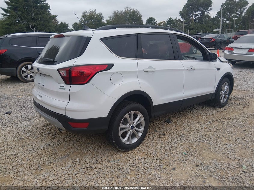 Vin: 1fmcu0hd5kua58489, lot: 46691783, ford escape sel 20194