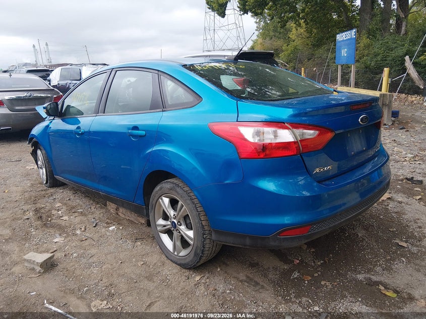 Vin: 1fadp3f2xdl241873, lot: 46691860, ford focus se 20133