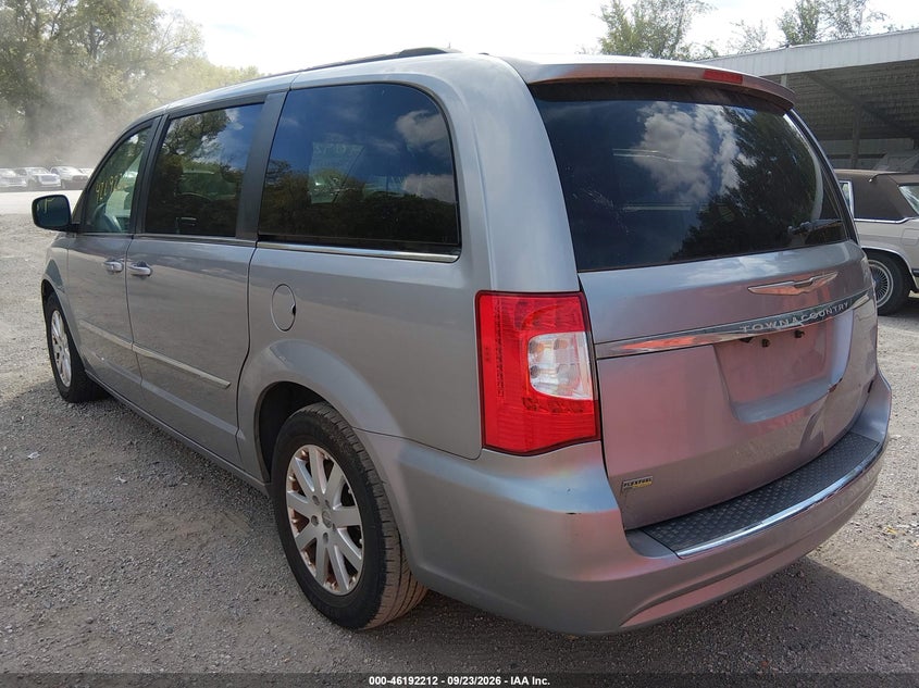 Vin: 2c4rc1bg8fr577310, lot: 46692096, chrysler town & country touring 20153
