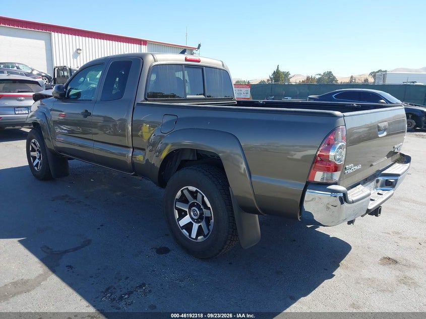 Vin: 5tftu4gn8fx084417, lot: 46692202, toyota tacoma prerunner v6 20153