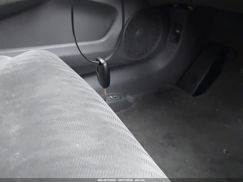 2009 HONDA CIVIC CPE LX · Фото 11