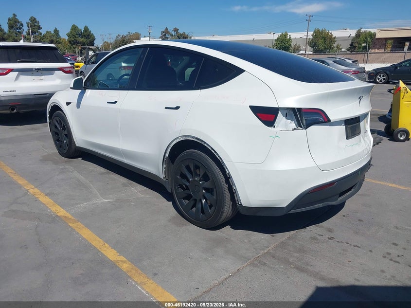 Vin: 7saygdee8pf676155, lot: 46692304, tesla model y awd/long range dual motor all-wheel drive 20233