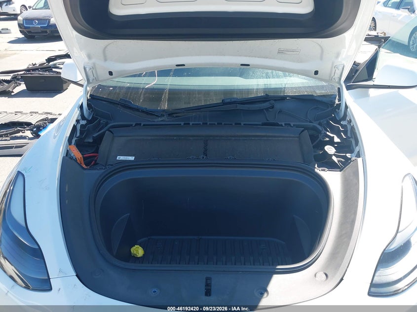 TESLA MODEL Y - zdjęcie 10