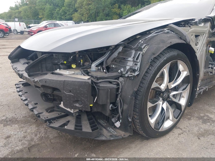 LEXUS LC 500 - zdjęcie 19