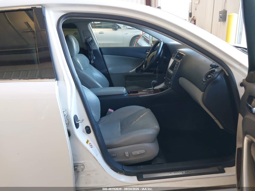 LEXUS IS 350 2006 VIN JTHBE262665004451