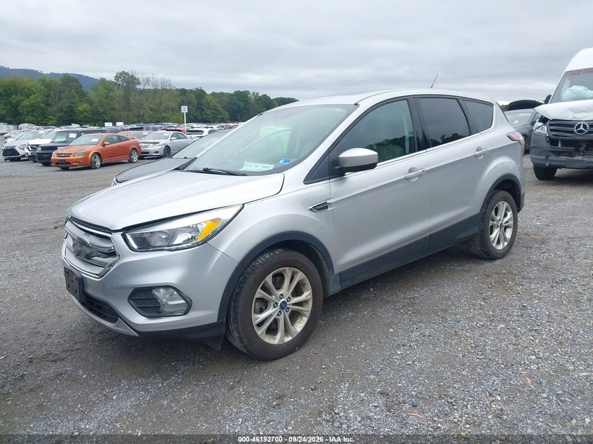Vin: 1fmcu9g96hua02541, lot: 46692584, ford escape se 20172