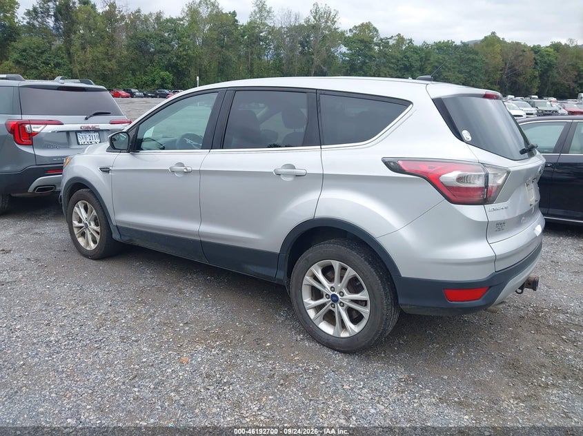 Vin: 1fmcu9g96hua02541, lot: 46692584, ford escape se 20173