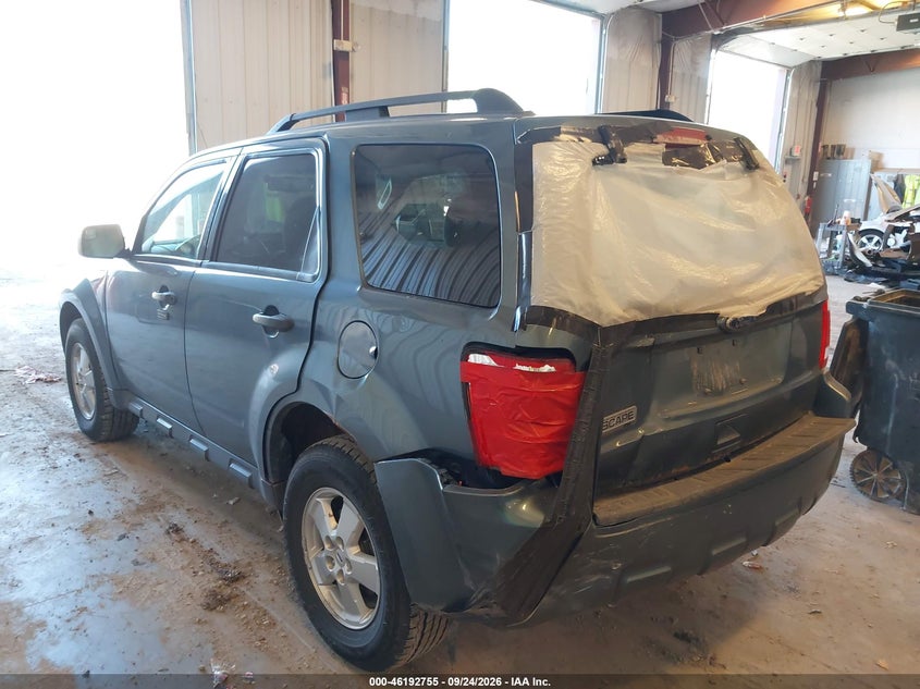 Vin: 1fmcu9d72akb92150, lot: 46692639, ford escape xlt 20103