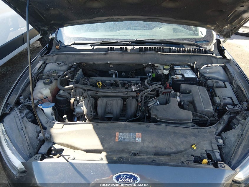 2016 FORD FUSION SE · Фото 10