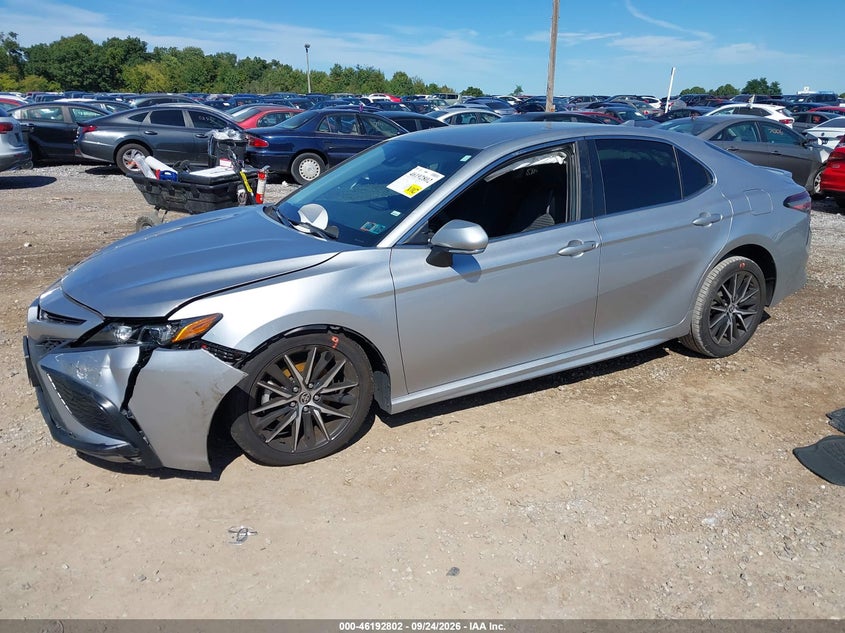 Vin: 4t1g11ak0nu706768, lot: 46692686, toyota camry se 20222