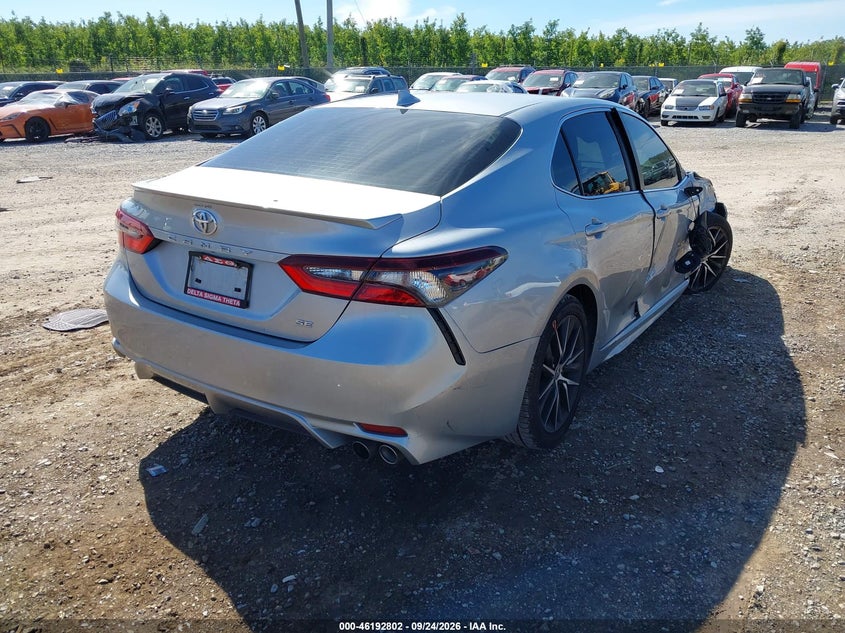 Vin: 4t1g11ak0nu706768, lot: 46692686, toyota camry se 20224