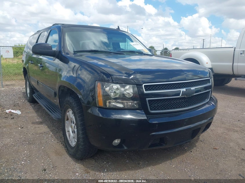 Vin: 1gnscje09er133932, lot: 46692716, chevrolet suburban 1500 lt 2014 img_1