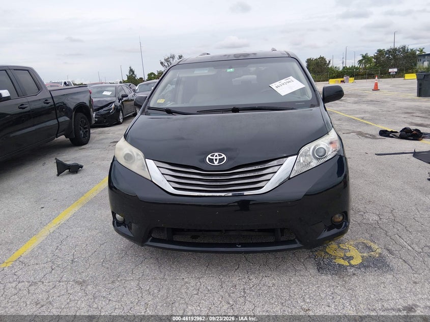 2015 TOYOTA SIENNA XLE/XLE 8 PASSENGER · Фото 13