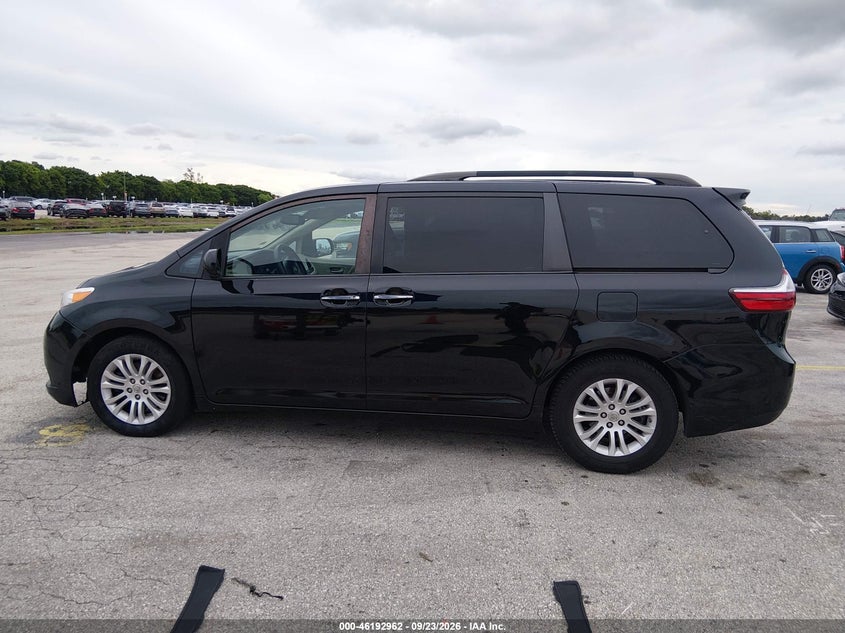 2015 TOYOTA SIENNA XLE/XLE 8 PASSENGER · Фото 15