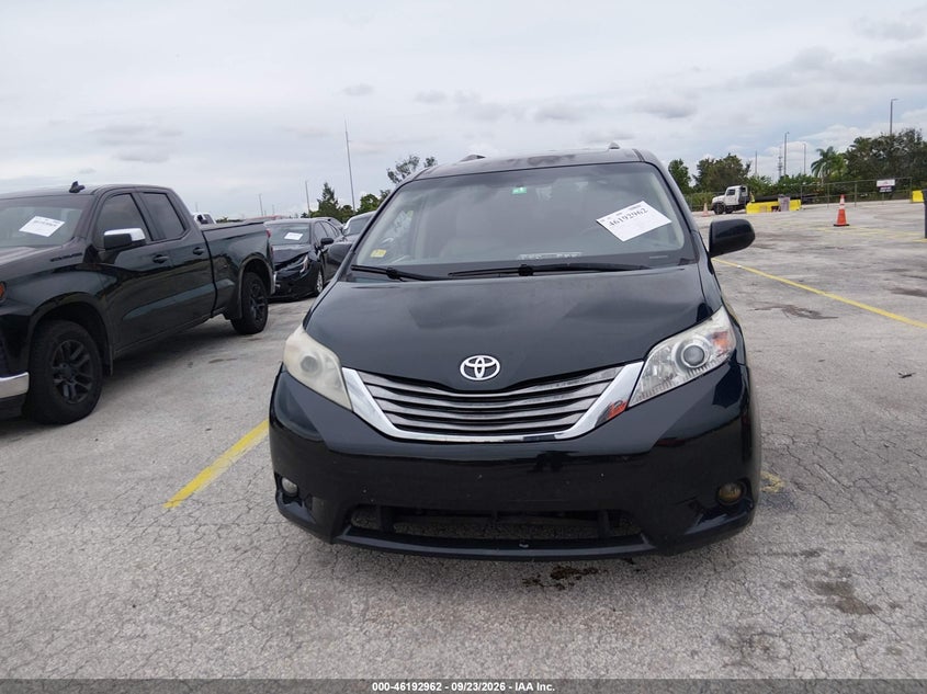 2015 TOYOTA SIENNA XLE/XLE 8 PASSENGER · Фото 6