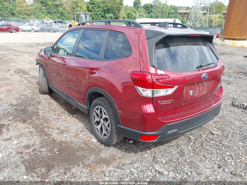 Vin: jf2skadcxrh428526, lot: 46692872, subaru forester premium 20243