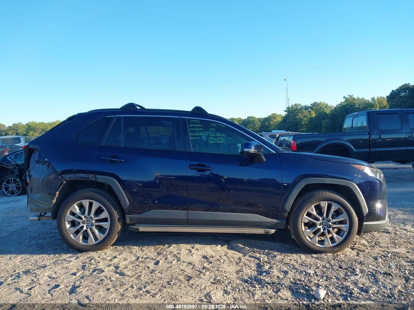 TOYOTA RAV4 - zdjęcie 14