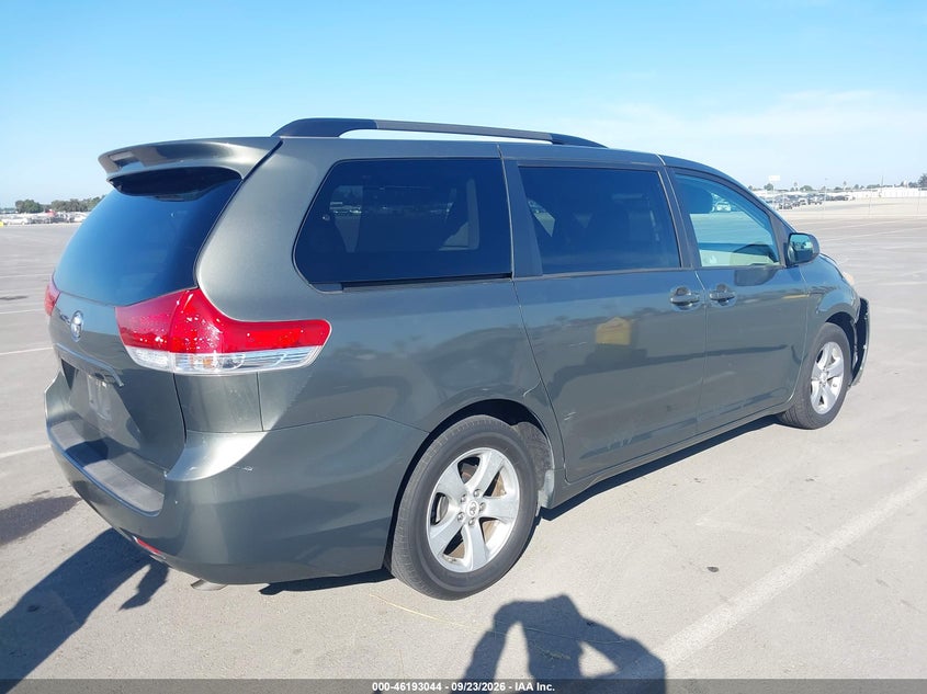 Vin: 5tdkk3dc0cs184754, lot: 46692928, toyota sienna le v6 8 passenger 20124