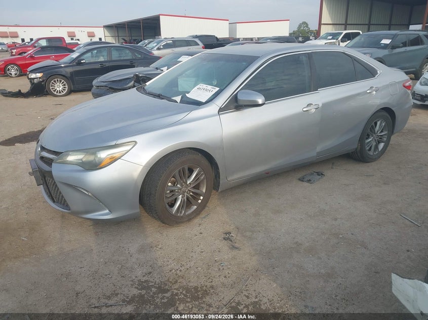 TOYOTA CAMRY - zdjęcie 2