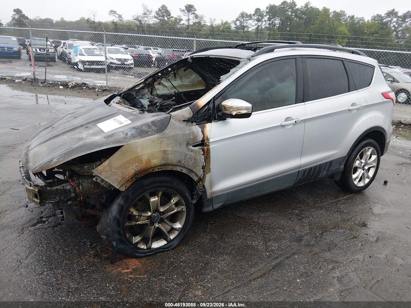 Vin: 1fmcu9hx6dud47205, lot: 46692972, ford escape sel 20132