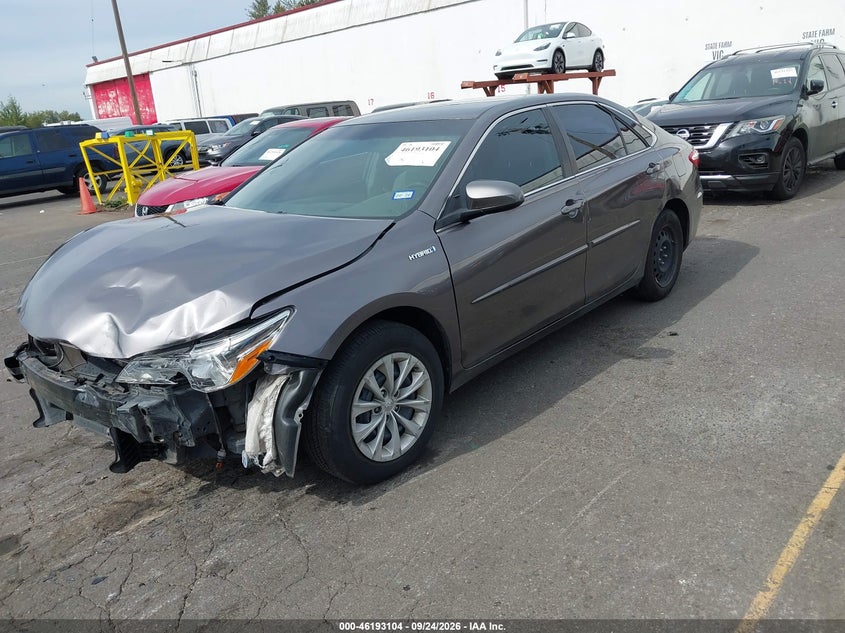 Vin: 4t1bd1fk0hu202977, lot: 46692988, toyota camry hybrid le 20172