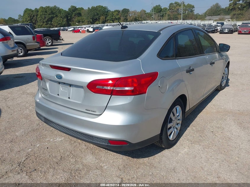 Vin: 1fadp3e26gl305834, lot: 46692998, ford focus s 20164