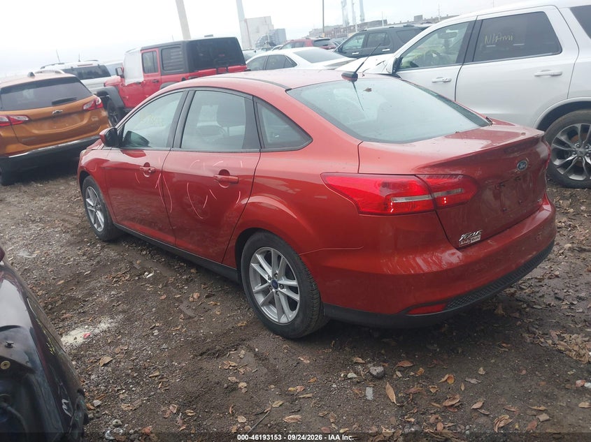 Vin: 1fadp3f23jl264696, lot: 46693037, ford focus se 20183