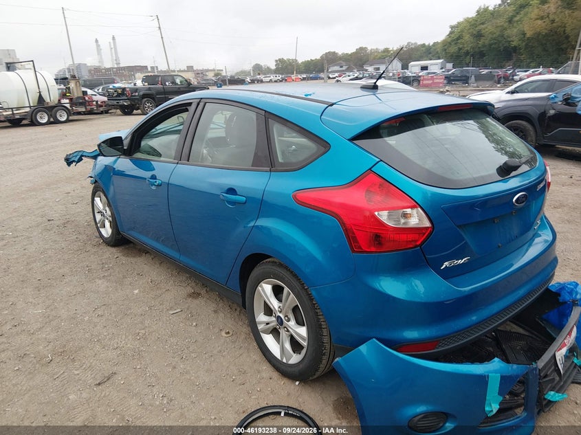 Vin: 1fadp3k2xel245445, lot: 46693122, ford focus se 20143