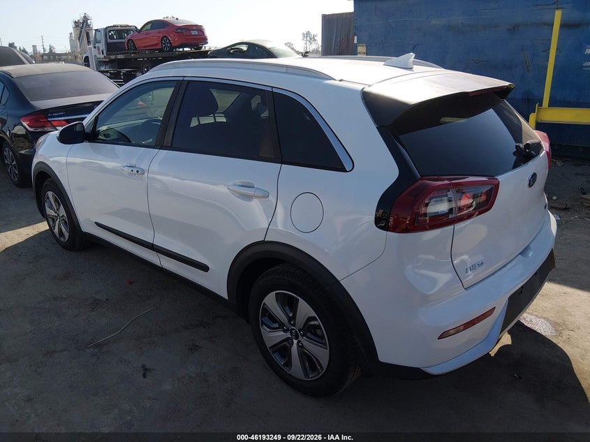 Vin: kndcb3lc5k5217824, lot: 46693133, kia niro lx 20193