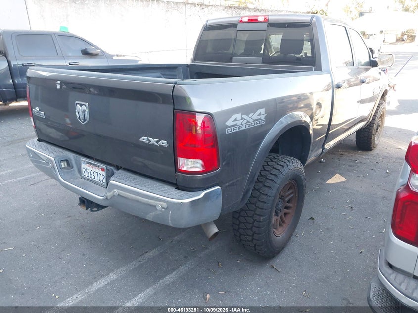 Vin: 3c6ur5dj5hg529305, lot: 46693165, ram 2500 big horn  4x4 6'4 box 20174