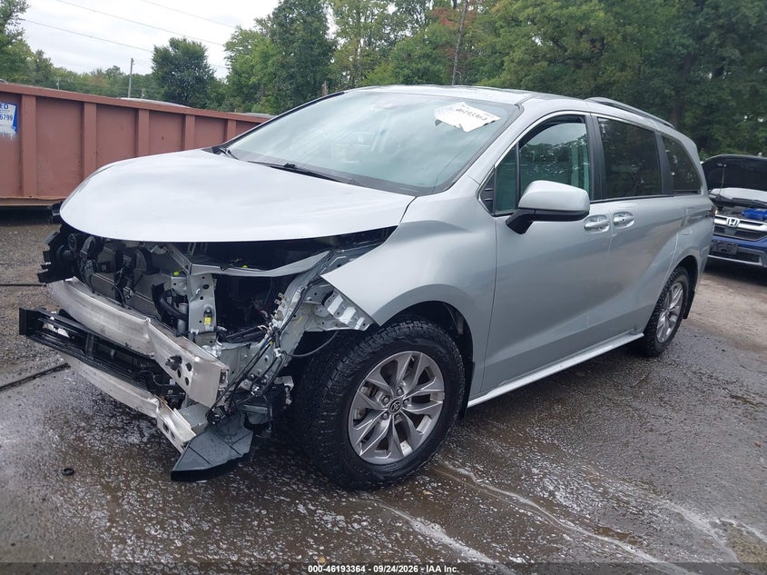 Vin: 5tdkskfc2ns050001, lot: 46693248, toyota sienna le 20222