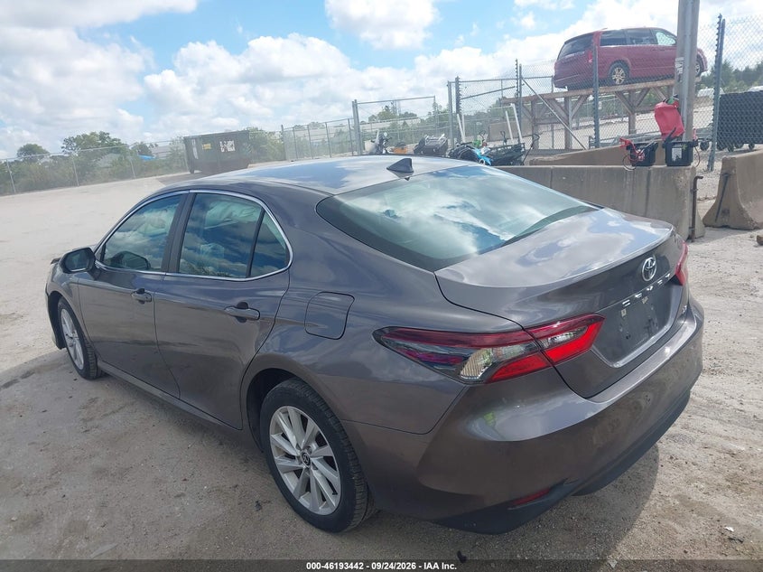 Vin: 4t1c11ak7mu611783, lot: 46693326, toyota camry le 20213