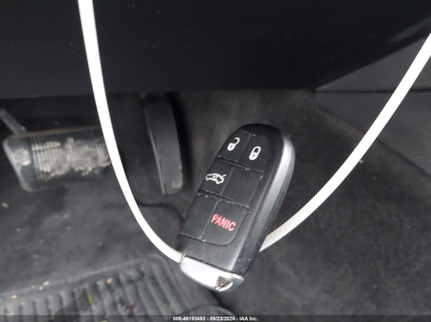 CHRYSLER 300 2015 VIN 2C3CCAAG4FH903928