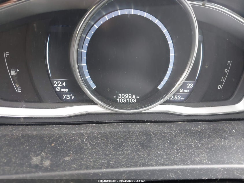 2016 VOLVO V60 CROSS COUNTRY T5 · Фото 15