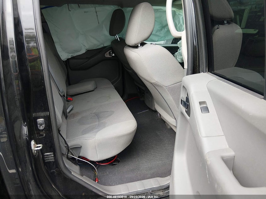 2018 NISSAN FRONTIER SV · Фото 8